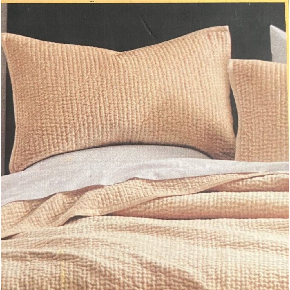 Donna Karan Pillow Shams Standard Queen Channel Quilted Gold Velvet Set of 2